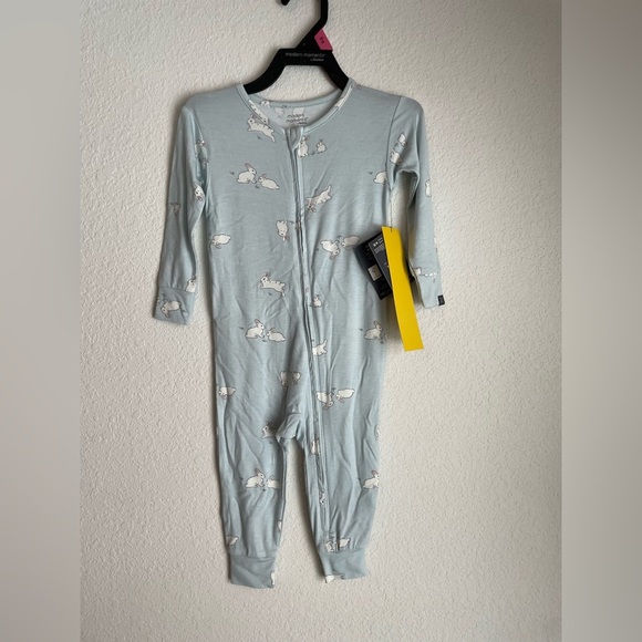 Modern Moments by Gerber Baby  Neutral Super Soft Easter One-Piece Pajama,-18M - Picture 5 of 5